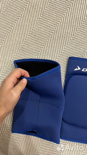 Наколенники для волейбола Demix