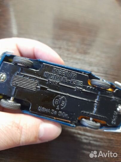 Модель Мазерати мистраль-купе