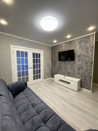 2-к. квартира, 60 м², 2/25 эт.