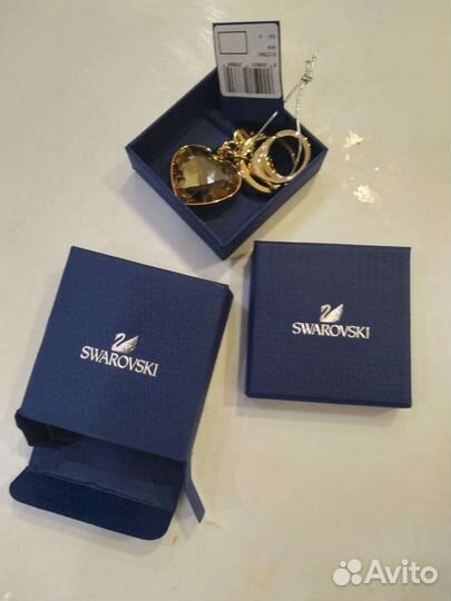 Брелок - сердце сваровского