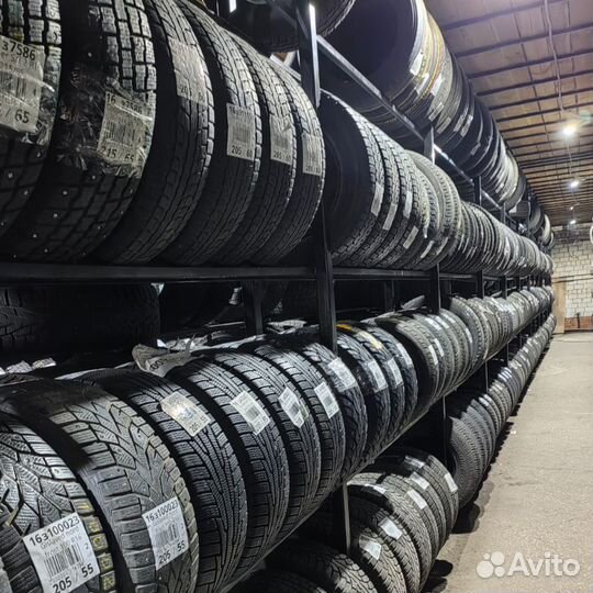 Nokian Tyres Hakkapeliitta R2 SUV 265/60 R18 114R