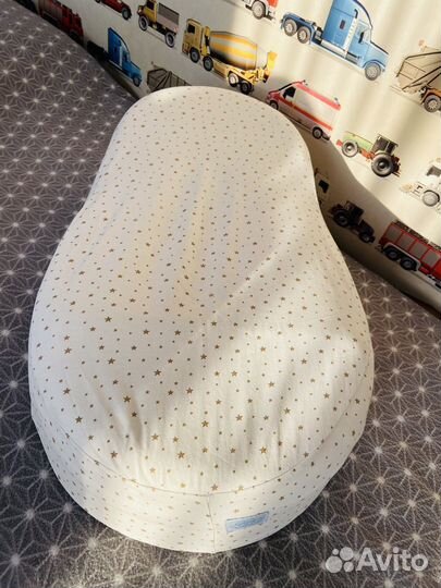 Кокон + вещи (для новорожденных )