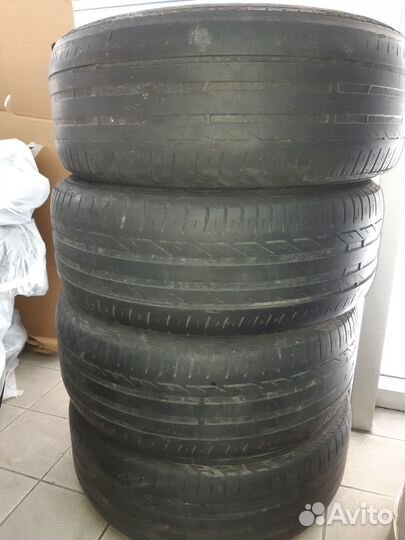 Bridgestone Turanza T001 215/55 R16