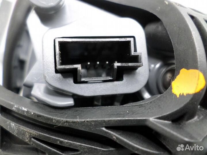 Фонарь задний внутренний левый Mercedes-Benz C-Cla