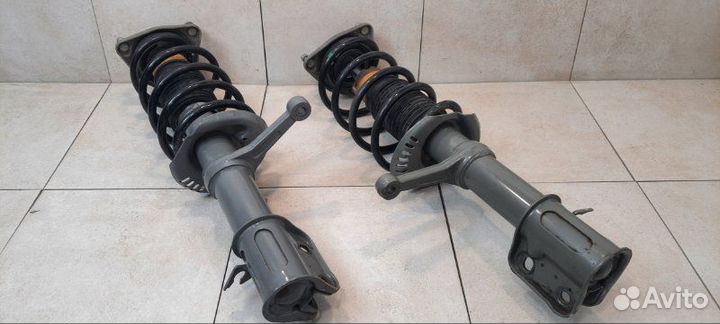 Амортизатор подвески передний Лада Приора 2171