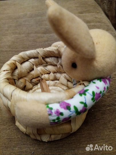 Шкатулка +яйцо сувенирное