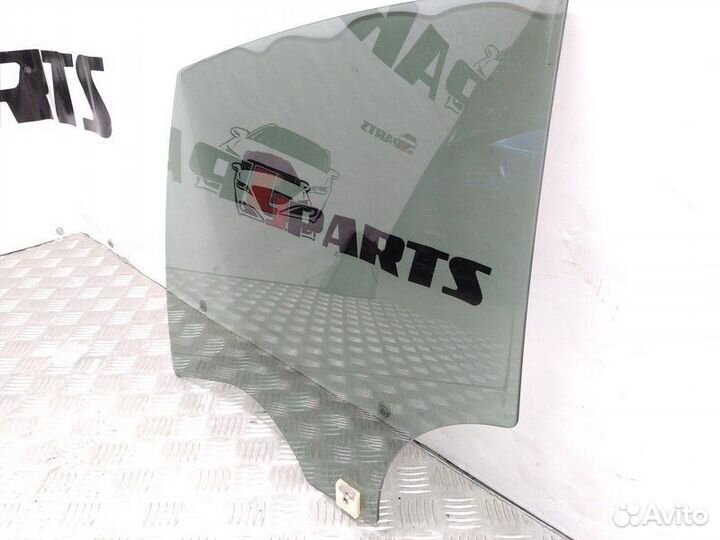 Стекло двери задней Mazda 3 BL (2008—2011)