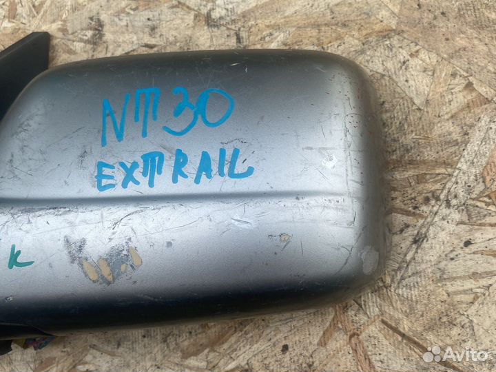 Зеркало левое Nissan 10 trail nt30