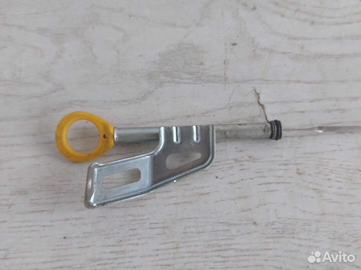 Toyota Rav4 XA50 Щуп