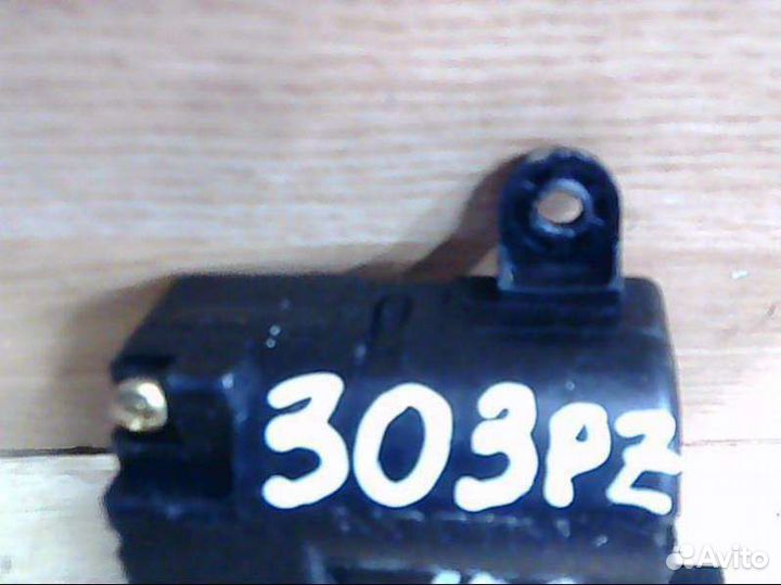 Моторчик заслонки печки Hyundai Matrix D332-akyaa