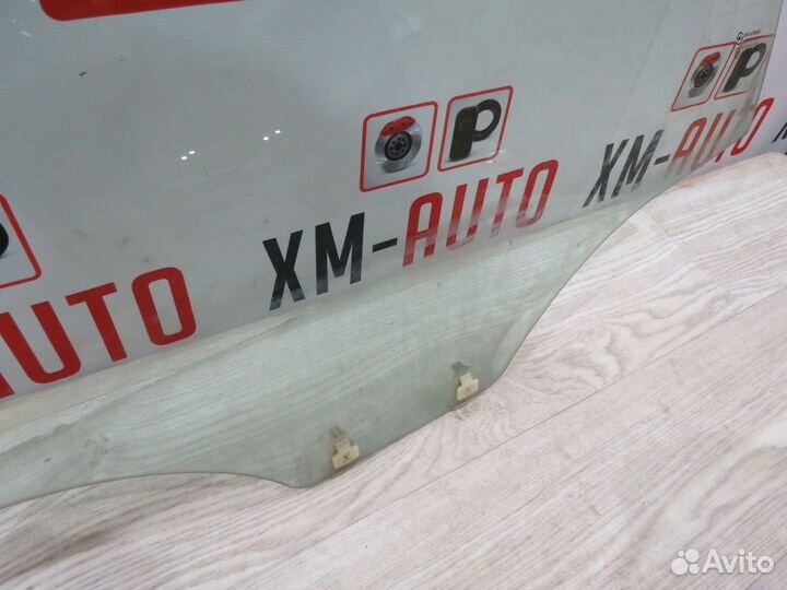 Стекло заднее левое Hyundai Solaris