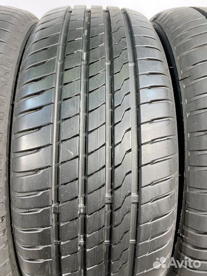 Firestone Roadhawk 215/55 R17 96H