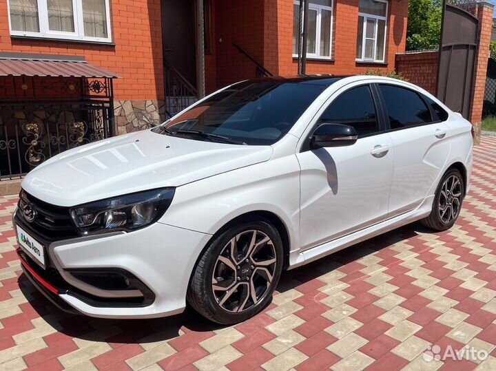 LADA Vesta 1.8 МТ, 2021, 18 000 км