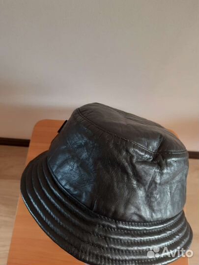 Панама мужская кожаная