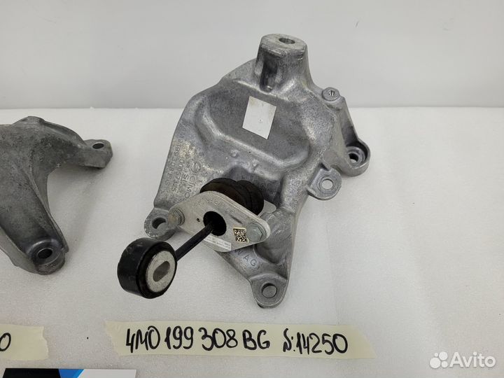 Подушки крепления двигателя Ауди А8