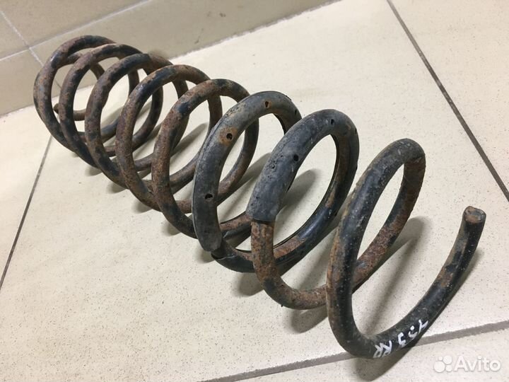 Пружина задняя Golf III/Vento 1991-1997