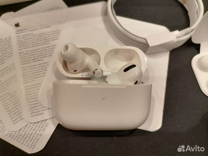 Airpods pro (чехол + гарантия)