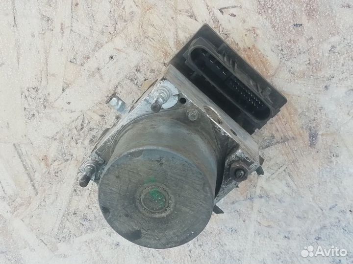 Блок насос абс ABS марч к12 Nissan Micra 1.2 2002