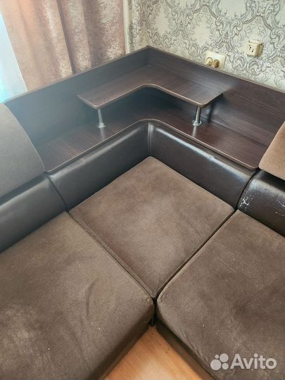 Угловой диван бу