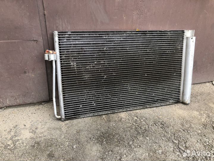 Радиатор кондиционера bmw 5 E60 E65 E66