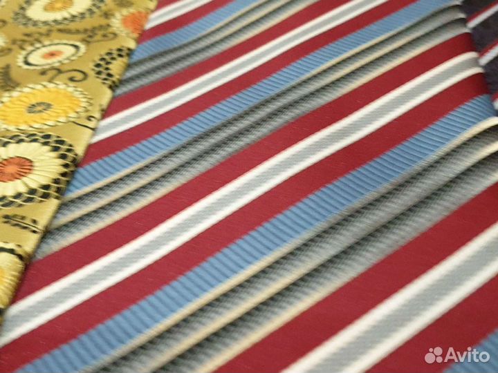 Шелковый галстук