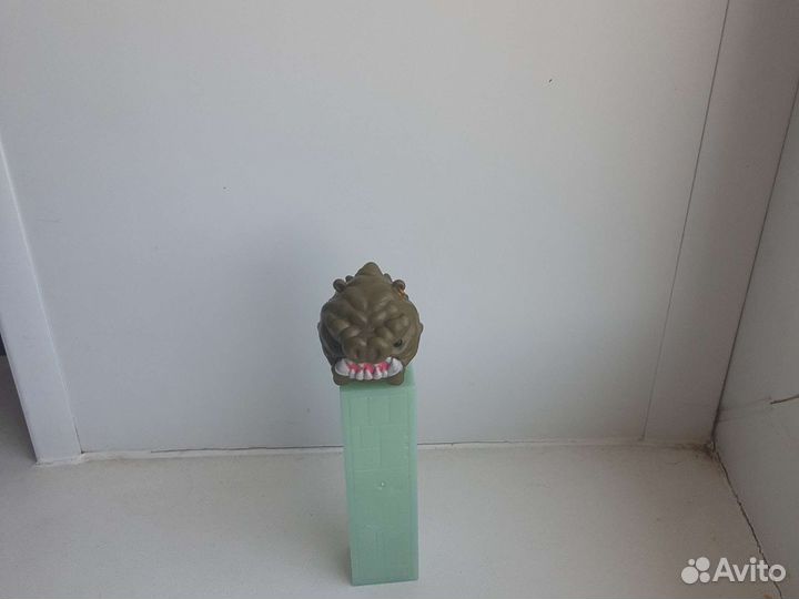 Продаю фигурку Ранкора из angry birds star wars