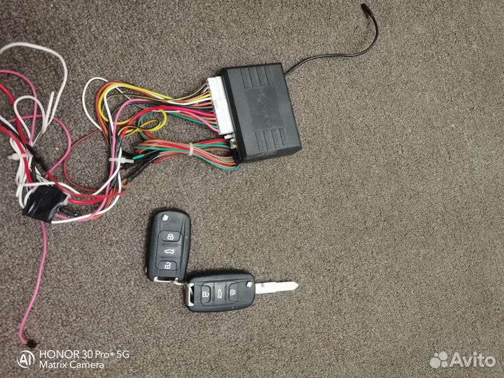 Автосигнализация центральный замок SKY M-02OC