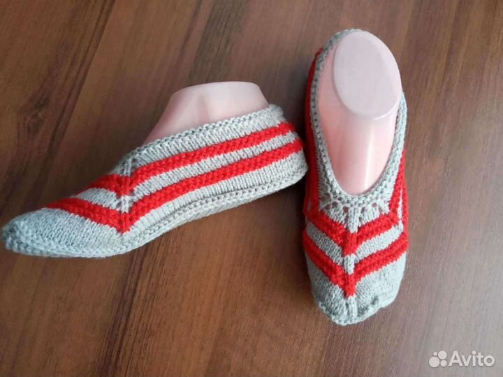 Вязаные носки, следки, тапочки