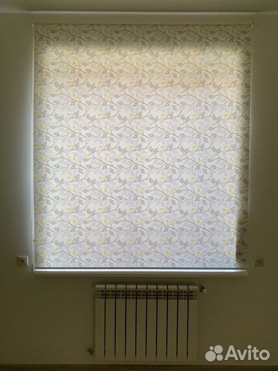 Рулонные шторы и жалюзи w-2505