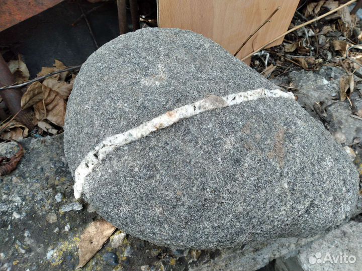 Природный камень