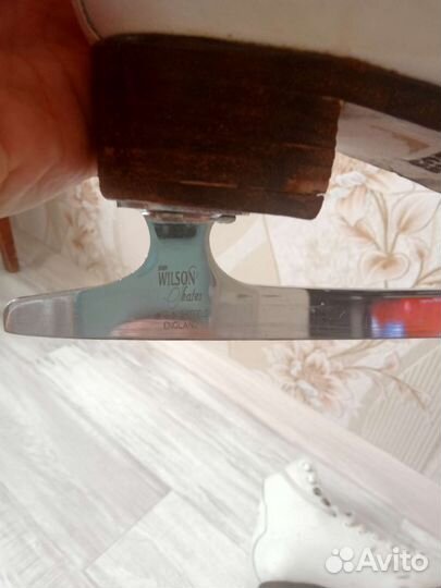 Коньки фигурные