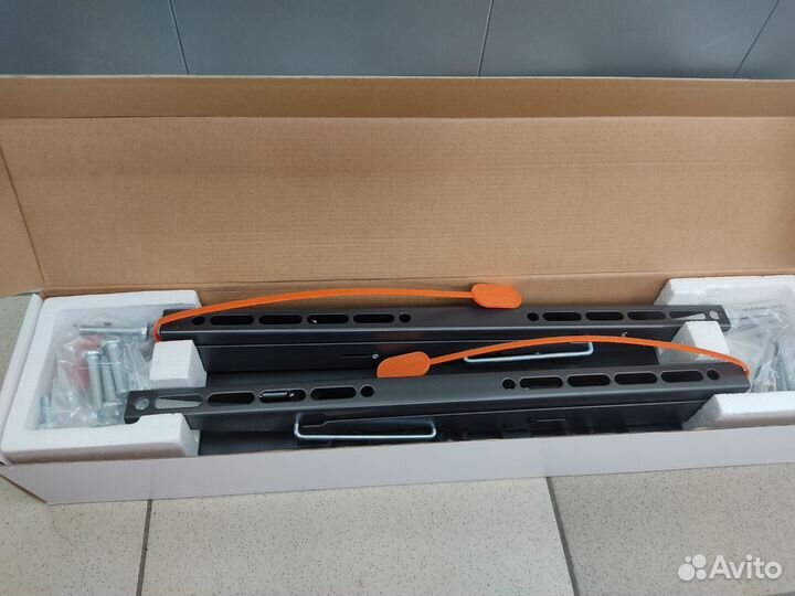 Кронштейн для тв Vogels tilt base 15 L