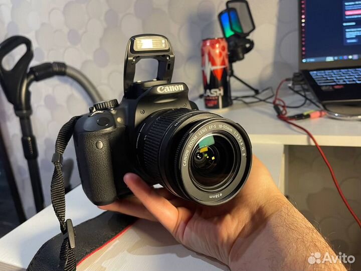Фотоаппарат Canon EOS 650D