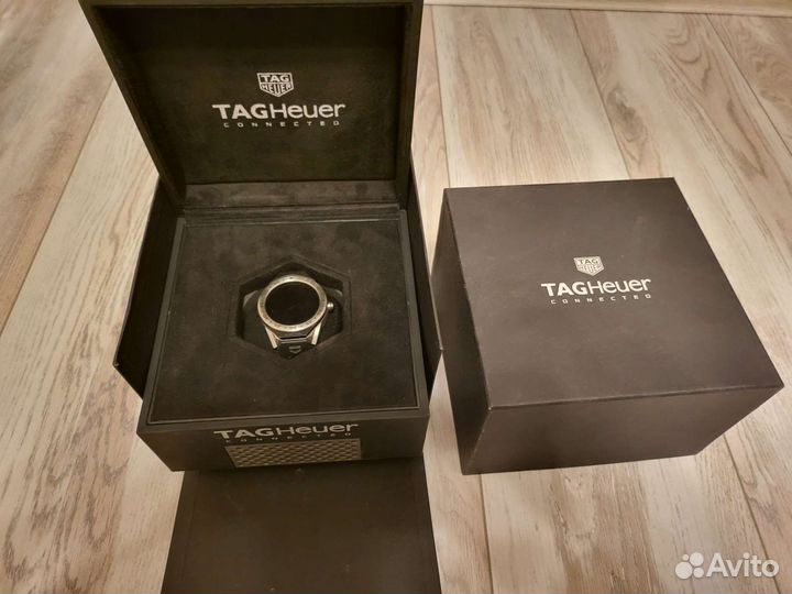 Tag hauer connected 2 45 titanium
