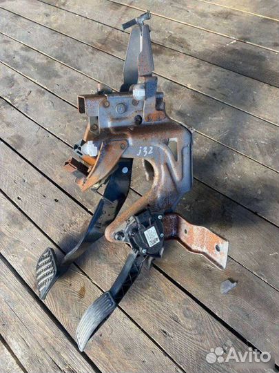 Педальный узел Nissan Teana J32 2008-2011