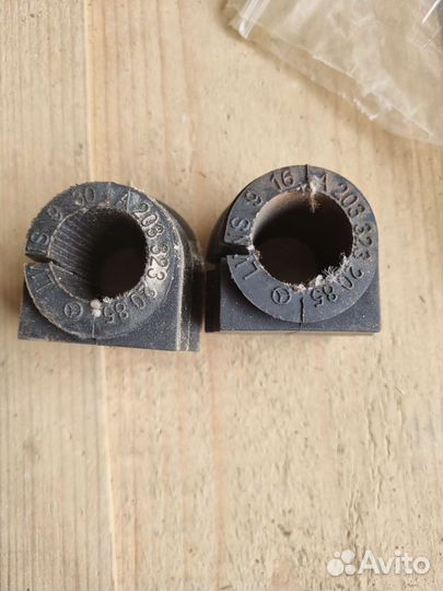 Втулка переднего стабилизатора Mercedes (оригинал)