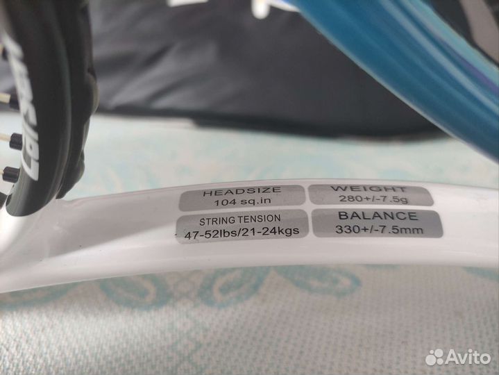 Ракетка для большого тенниса и бадминтона
