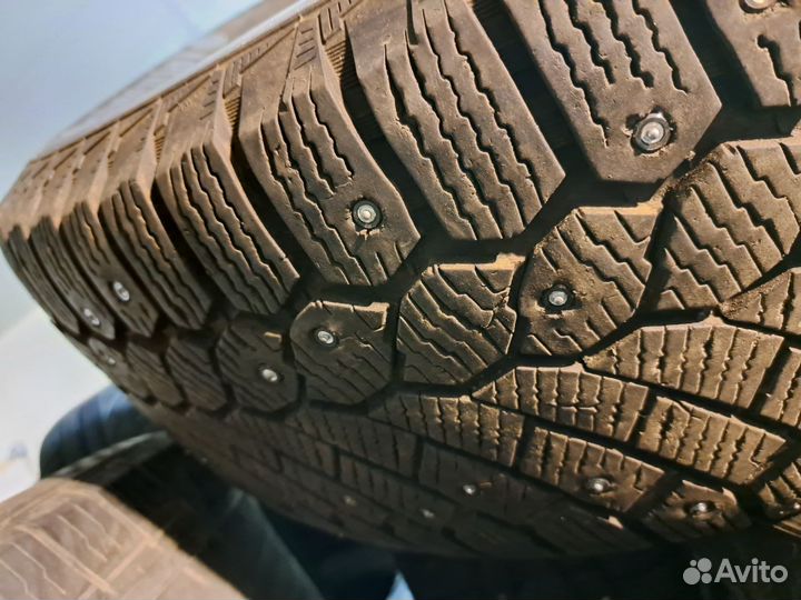 Continental ContiIceContact HD 225/65 R17