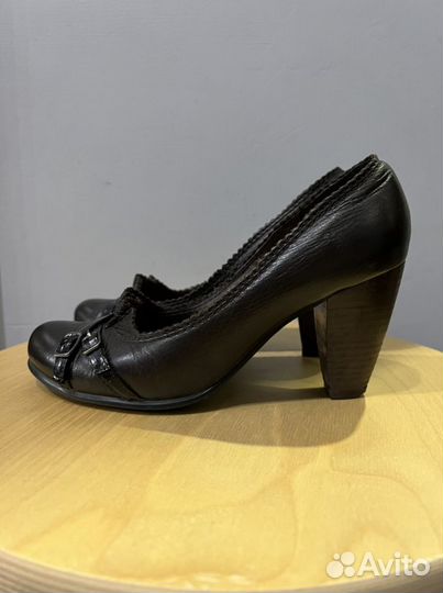 Туфли женские 36 кожа толстый каблук