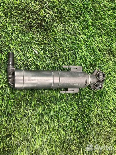 Форсунка омывателя фар передняя левая Bmw X1 E84