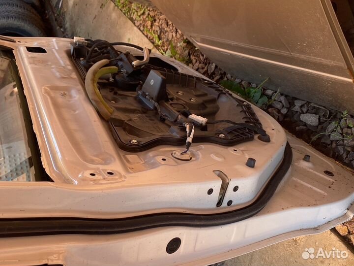 Стекло передней левой двери mazda cx-5