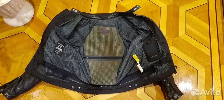 Мотокуртка кожаная мужская, перчатки Alpinestars