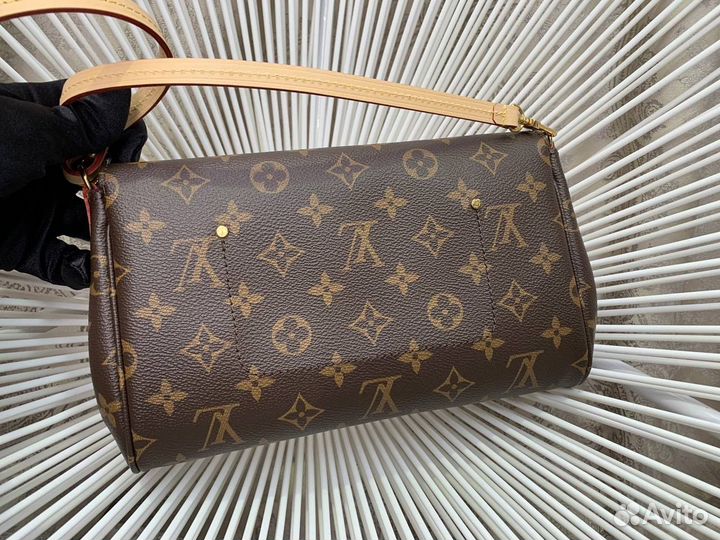 Сумка Louis Vuitton Favorite MM monogram