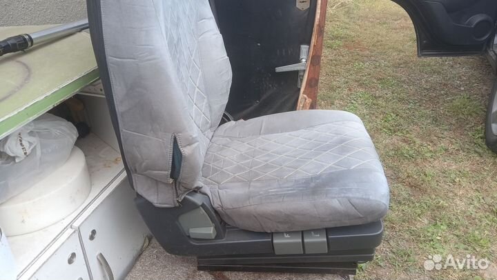 Сиденье пассажирское daf