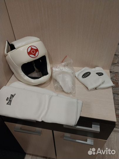 Детский шлем и защита для каратэ