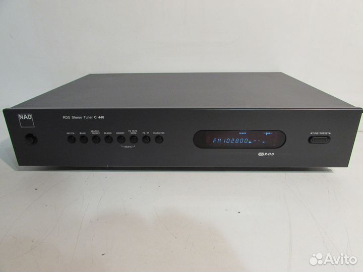 NAD C440 RDS Стерео Тюнер