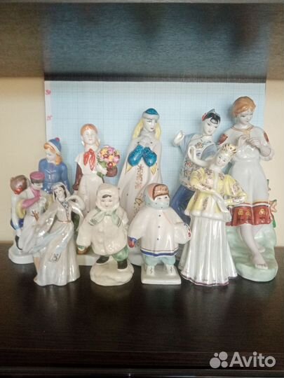 Фарфоровые статуэтки. 9шт