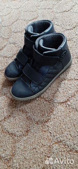 Продам ботики Kapika натуральная кожа