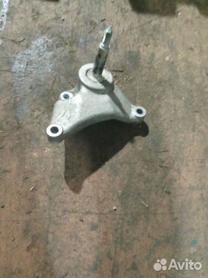 Подушка АКПП Двигателя HR16DE HR16 Кронштейн 1,6