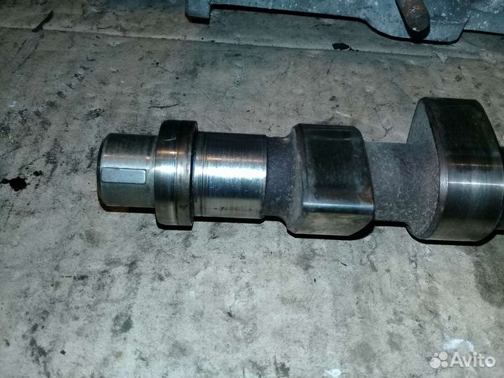 Распредвал WTR AKL 1.6 Skoda Oktavia